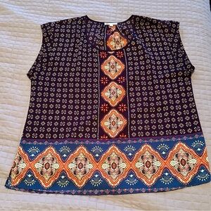 DR2 Women's Top with Navy and Orange Patterns